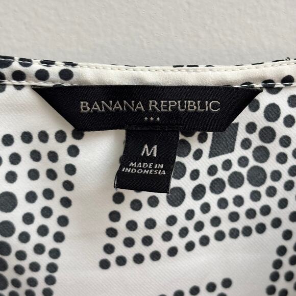 Bundle of Banana Republic Spaghetti Adjustable Strap Print Cami Tops Size Medium - Picture 15 of 16